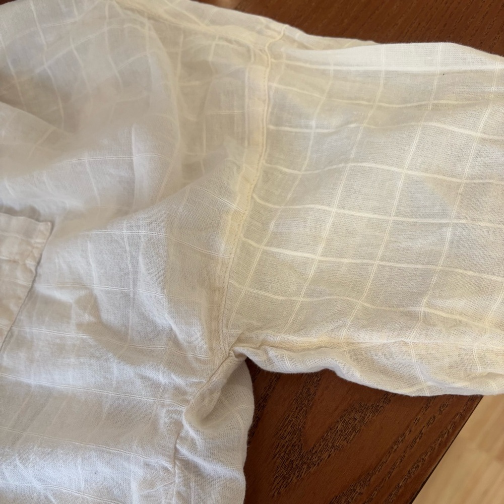 Women’s Off-White Button-Up Shirt - Picture 5 of 8